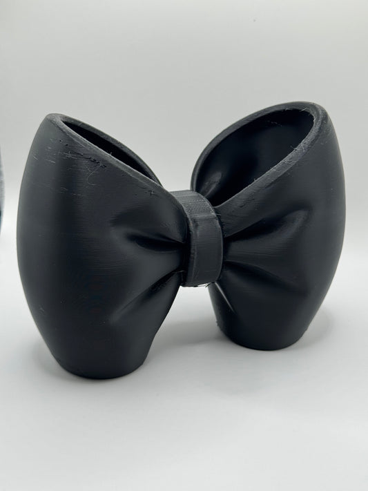 Bow Shaped Holder